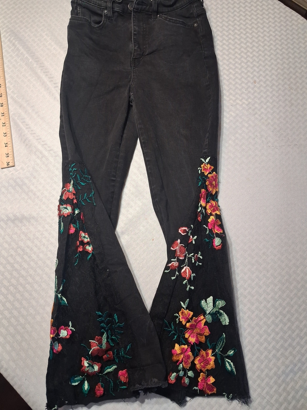 We The Free Black Cropped Flare Jeans with Multicolor Floral Embroidery